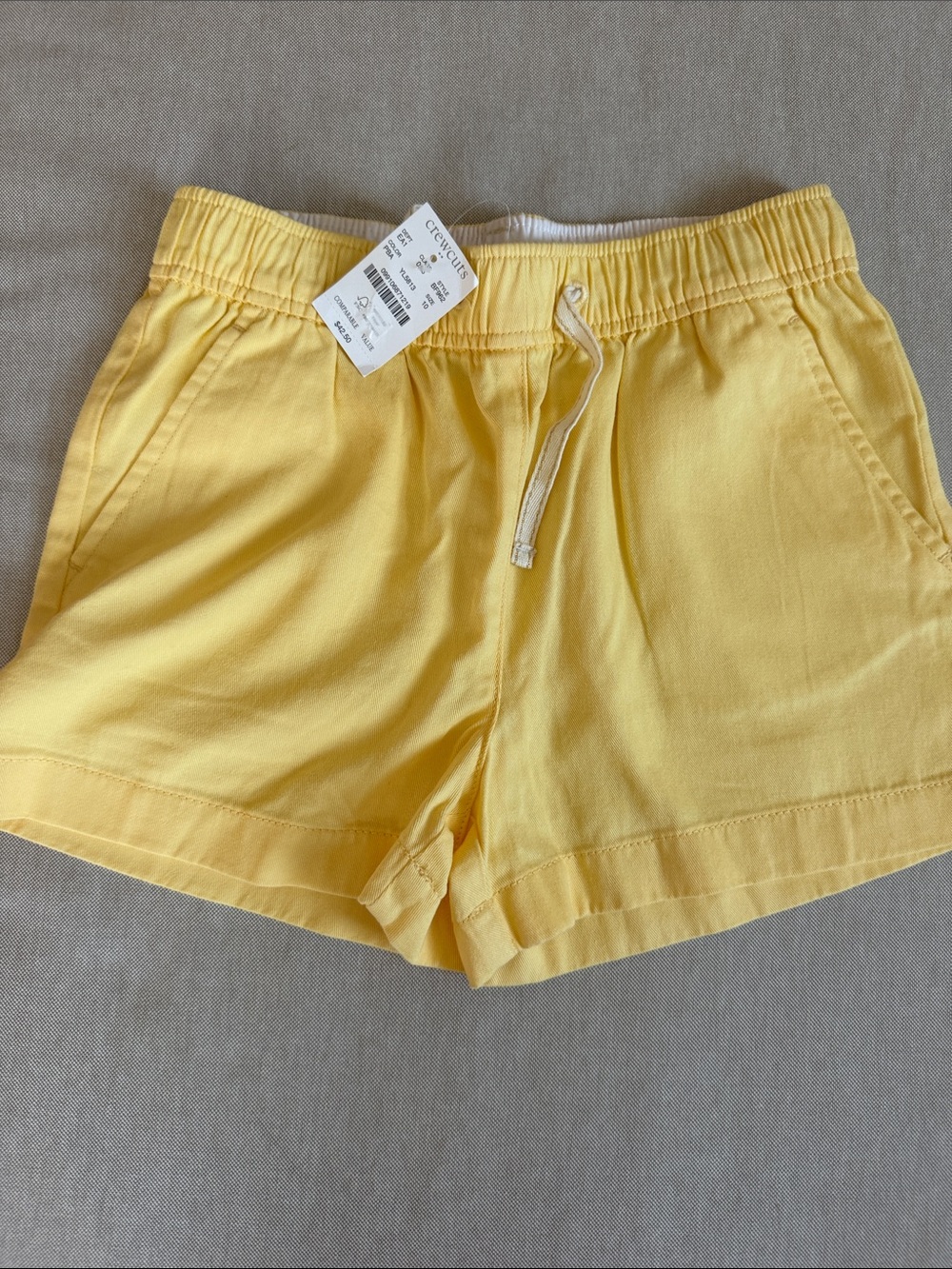 NWT Crewcuts Yellow pull on chino shorts, size 10.